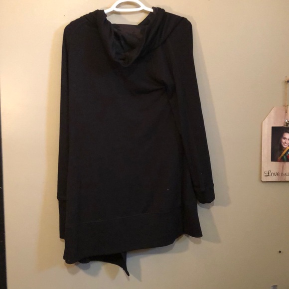 Cardigan with a hoodie - Picture 2 of 2